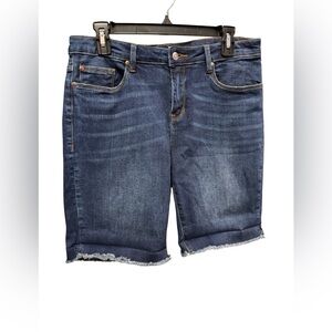 1222 / Kaari Blue Jean Denim Long Shorts Women’s Size 6